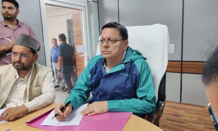 धराली आपदा प्रभावितों से मिले मुख्यमंत्री, हर संभव मदद का भरोसा दिया