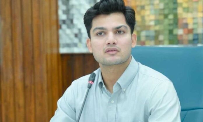 अधिकारियों की संयुक्त टीमें करेंगी ग्राम पंचायतों का भ्रमण