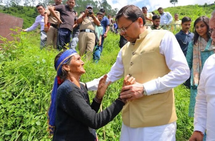 तस्वीरें: सीएम ने आपदाग्रस्त क्षेत्र सैंजी पहुंचकर, आपदा से हुए नुकसान की जानकारी ली