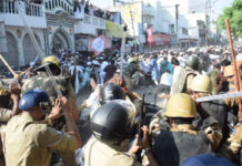 जुमे की नमाज के बाद बरेली में बवाल, 22 पुलिसकर्मी घायल, 30 उप्रदवी पकड़े