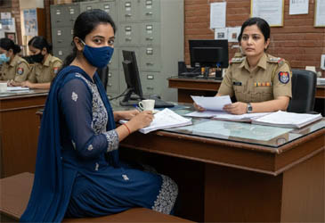 दूसरी के चक्कर में अपनी से बेगाना हुआ पति, 15 साल बाद पत्नी को करना चाहता है बेघर